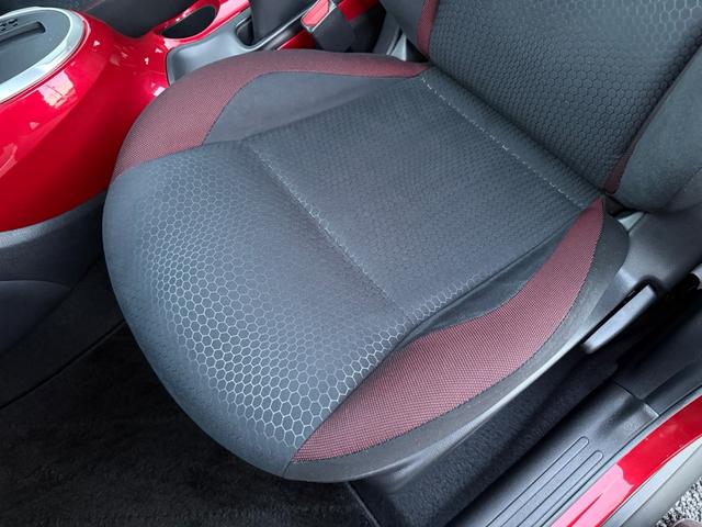 ジューク １５ＲＸ　タイプＶ　ワンオーナー／純正ナビ／バックカメラ／ＴＶ／スマートキー／Ｂｌｕｅｔｏｏｔｈ／ＣＤ／ＤＶＤ／スペアキー／（25枚目）