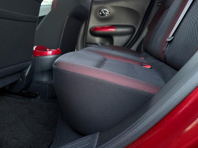 ジューク １５ＲＸ　タイプＶ　ワンオーナー／純正ナビ／バックカメラ／ＴＶ／スマートキー／Ｂｌｕｅｔｏｏｔｈ／ＣＤ／ＤＶＤ／スペアキー／（39枚目）