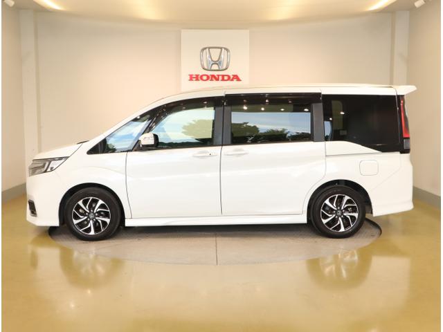 ステップワゴンスパーダ スパーダホンダセンシング 盗難防止 助手席エアバッグ Wパワスラ 地デジ LEDライト 横滑り防止システム オートエアコン リアカメラ ドライブレコーダー装着車 USB ナビ&TV 三列シート(5枚目)