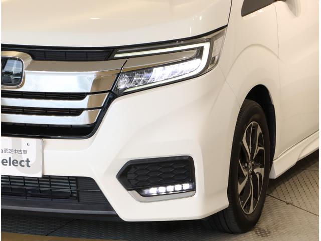 ステップワゴンスパーダ スパーダホンダセンシング 盗難防止 助手席エアバッグ Wパワスラ 地デジ LEDライト 横滑り防止システム オートエアコン リアカメラ ドライブレコーダー装着車 USB ナビ&TV 三列シート(12枚目)