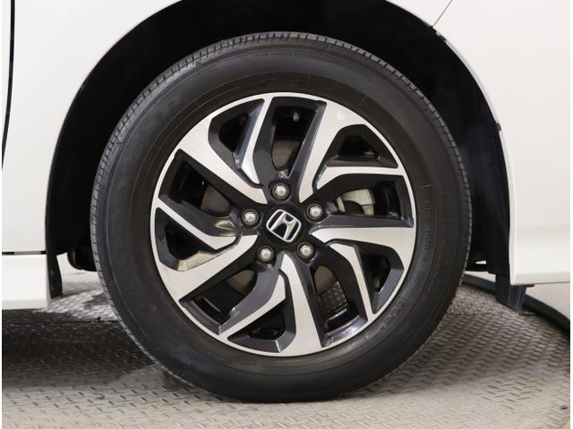 ステップワゴンスパーダ スパーダホンダセンシング 盗難防止 助手席エアバッグ Wパワスラ 地デジ LEDライト 横滑り防止システム オートエアコン リアカメラ ドライブレコーダー装着車 USB ナビ&TV 三列シート(54枚目)