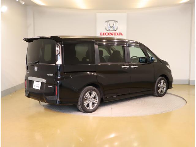 ステップワゴンスパーダ ｅ：ＨＥＶスパーダＧ・ＥＸホンダセンシング　エアバック　Ｐアシスト　地デジ　クルコン　サイドエアバッグ　シ－トヒ－タ－　衝突軽減システム　スマキー　ＬＥＤランプ　ドラレコ　ＵＳＢ接続　ＡＢＳ（7枚目）