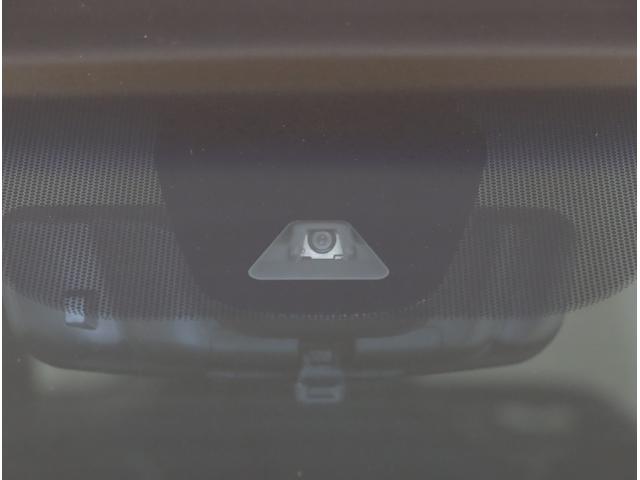 ステップワゴンスパーダ ｅ：ＨＥＶスパーダＧ・ＥＸホンダセンシング　エアバック　Ｐアシスト　地デジ　クルコン　サイドエアバッグ　シ－トヒ－タ－　衝突軽減システム　スマキー　ＬＥＤランプ　ドラレコ　ＵＳＢ接続　ＡＢＳ（28枚目）