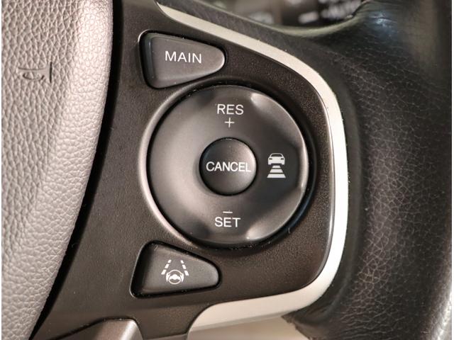 ステップワゴンスパーダ ｅ：ＨＥＶスパーダＧ・ＥＸホンダセンシング　エアバック　Ｐアシスト　地デジ　クルコン　サイドエアバッグ　シ－トヒ－タ－　衝突軽減システム　スマキー　ＬＥＤランプ　ドラレコ　ＵＳＢ接続　ＡＢＳ（29枚目）