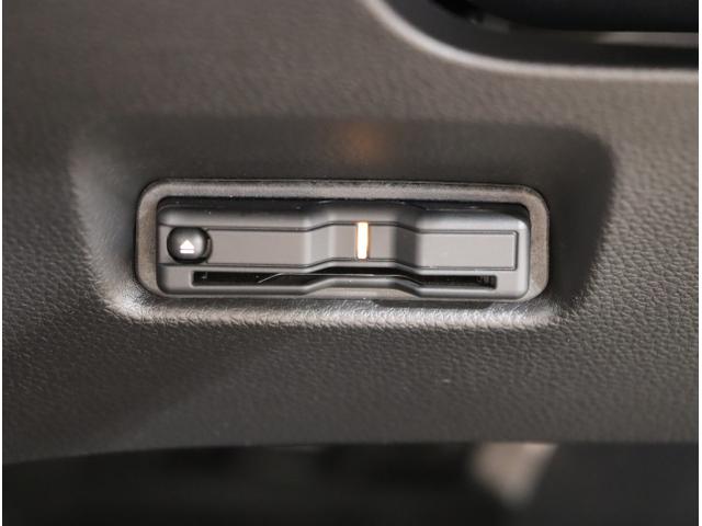 フィット ｅ：ＨＥＶホーム　前後誤発進抑制機能　クリソナ　助手席エアバッグ　運転席エアバッグ　シートヒーター　アイドリングストップ　ＬＥＤライト　ＵＳＢ接続　バックカメラ　ＡＢＳ　サイドエアバッグ　フルセグＴＶ（34枚目）