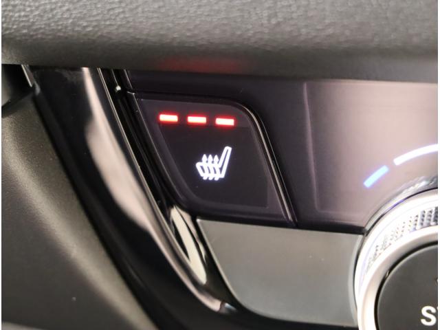 ヴェゼル ｅ：ＨＥＶＺ　衝突回避支援ブレーキ機能　パノラミックビューモニター　スマキ　Ｐトランク　フルオートエアコン　Ｄレコ　エアバッグ　両席エアバック　パワーウィンドウ　ＬＥＤランプ　ソナー　クルーズＣ（29枚目）