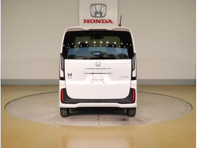 Ｎ－ＢＯＸカスタム ベースグレード　Ｗ電動ドア　ＵＳＢ接続　ＣＭＢＳ　Ｄレコ　ベンチシート　オートエアコン　スマートキ　ＬＥＤ　盗難防止装置　クルコン　ＥＴＣ　フルセグＴＶ　パワーステアリング　エアバッグ　ＥＳＣ　ＡＢＳ（6枚目）