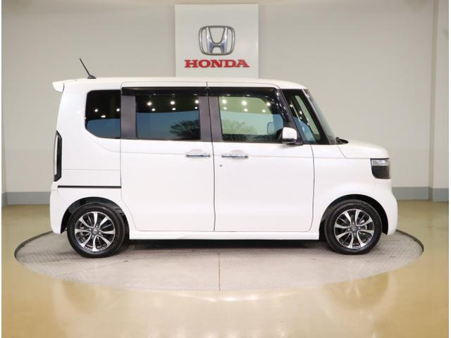 Ｎ－ＢＯＸカスタム ベースグレード　Ｗ電動ドア　ＵＳＢ接続　ＣＭＢＳ　Ｄレコ　ベンチシート　オートエアコン　スマートキ　ＬＥＤ　盗難防止装置　クルコン　ＥＴＣ　フルセグＴＶ　パワーステアリング　エアバッグ　ＥＳＣ　ＡＢＳ（8枚目）