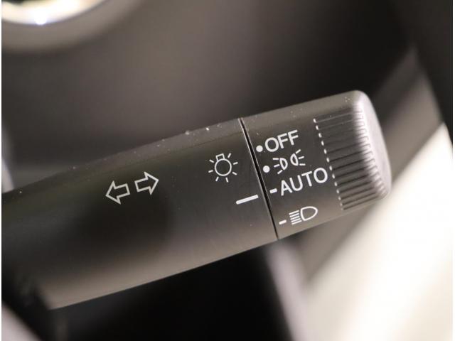 Ｎ－ＢＯＸカスタム ベースグレード　Ｗ電動ドア　ＵＳＢ接続　ＣＭＢＳ　Ｄレコ　ベンチシート　オートエアコン　スマートキ　ＬＥＤ　盗難防止装置　クルコン　ＥＴＣ　フルセグＴＶ　パワーステアリング　エアバッグ　ＥＳＣ　ＡＢＳ（32枚目）