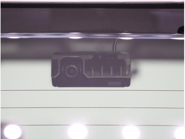 Ｎ－ＢＯＸカスタム ベースグレード　Ｗ電動ドア　ＵＳＢ接続　ＣＭＢＳ　Ｄレコ　ベンチシート　オートエアコン　スマートキ　ＬＥＤ　盗難防止装置　クルコン　ＥＴＣ　フルセグＴＶ　パワーステアリング　エアバッグ　ＥＳＣ　ＡＢＳ（38枚目）