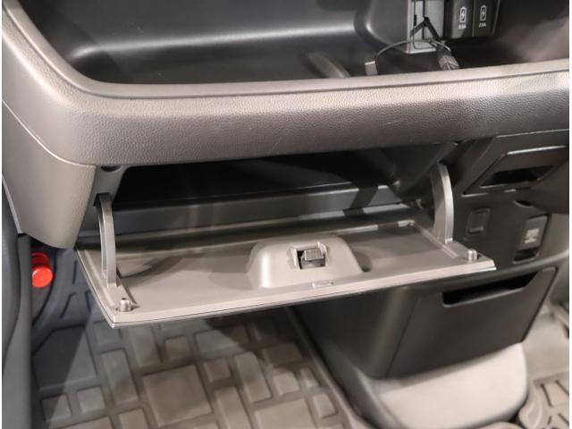 Ｎ－ＢＯＸカスタム Ｇ・Ｌターボホンダセンシング　フルセ　両側ＰＷスライドドア　Ｂモニタ　Ｉストップ　セキュリティー　ＵＳＢ接続　クルーズコントロール　ナビＴＶ　キーレスエントリー　ＶＳＡ　ＬＥＤランプ　助手席エアバック（34枚目）