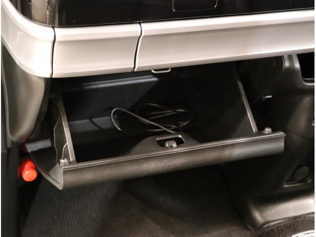 スペーシアカスタム ハイブリッドＸＳ　両側パワ－スライドドア　ＵＳＢ入力　スマキー　ソナー　キーレスエントリー　アイドルストップ　シートＨ　ＬＥＤヘッドライト　ナビＴＶ　オートライト　オートエアコン　ベンチシート　ＤＶＤ（33枚目）