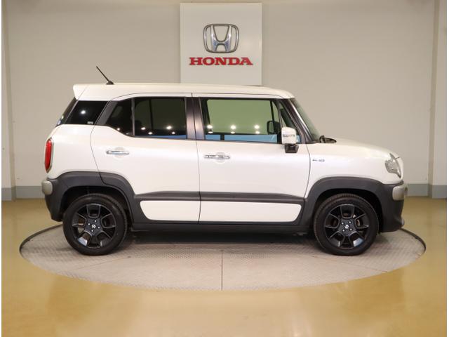 クロスビー ハイブリッドＭＺ　キーレスエントリ　ＤＶＤ可　Ｃセンサー　ＴＶナビ　自動追従　パワステ　盗難警報装置　パワーウィンドウ　ＬＥＤライト　シートヒータ　フルオートエアコン　エアバッグ　サイドエアバッグ（8枚目）