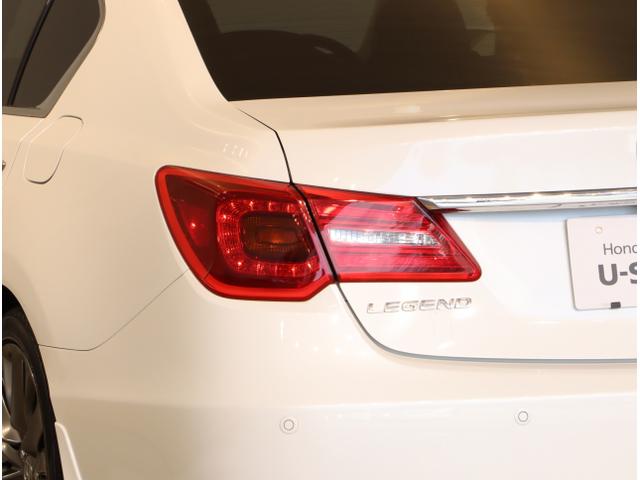 レジェンド ベースグレード 360度カメラ 黒革シート LEDヘッドランプ オートライト スマートキー 地デジフルセグTV フルオートエアコン ETC エアシート アクティブクルーズコントロール サンルーフ(13枚目)