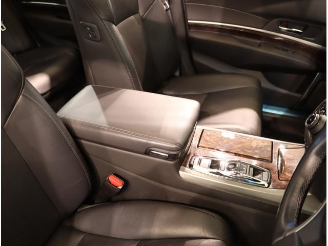 レジェンド ベースグレード 360度カメラ 黒革シート LEDヘッドランプ オートライト スマートキー 地デジフルセグTV フルオートエアコン ETC エアシート アクティブクルーズコントロール サンルーフ(41枚目)