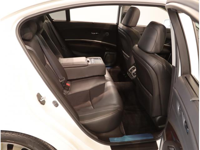 レジェンド ベースグレード 360度カメラ 黒革シート LEDヘッドランプ オートライト スマートキー 地デジフルセグTV フルオートエアコン ETC エアシート アクティブクルーズコントロール サンルーフ(47枚目)