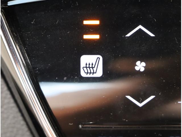 ヴェゼル ＲＳ・ホンダセンシング　盗難防止　バックモニター　サイドエアバック　スマ－トキ－　シートヒータ　ＬＥＤライト　地デジＴＶ　ドライブレコーダー装着車　フルオートエアコン　ＤＶＤ　横滑り防止機能　キーレス（32枚目）
