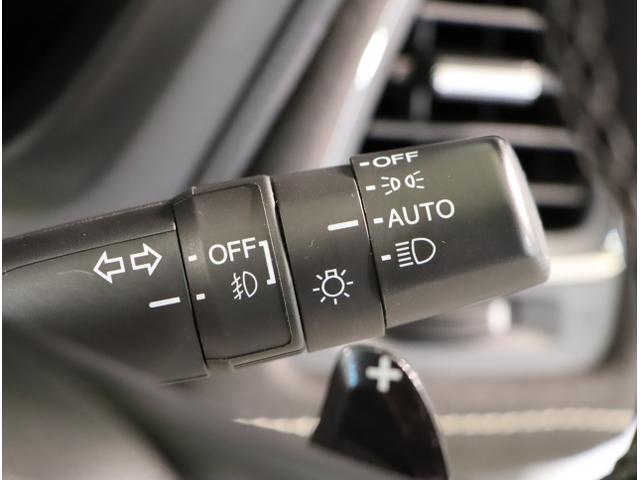 ヴェゼル ＲＳ・ホンダセンシング　盗難防止　バックモニター　サイドエアバック　スマ－トキ－　シートヒータ　ＬＥＤライト　地デジＴＶ　ドライブレコーダー装着車　フルオートエアコン　ＤＶＤ　横滑り防止機能　キーレス（34枚目）