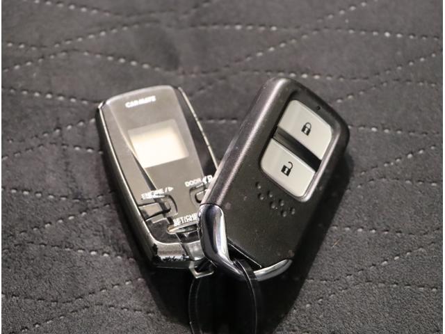シャトル ハイブリッドＺ　衝突被害軽減ブレーキ　ＵＳＢ接続　クルーズＣ　ＶＳＡ　フルセグ地デジＴＶ　シートＨ　リアカメラ　キーフリ　ＬＥＤライト　アドバンストキー　イモビ　ＥＣＯＮ　ＥＴＣ付き　ナビＴＶ　ＤＶＤ（26枚目）