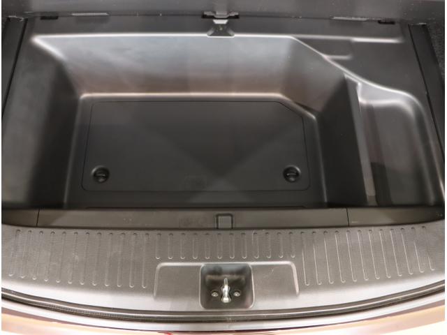 シャトル ハイブリッドＺ　衝突被害軽減ブレーキ　ＵＳＢ接続　クルーズＣ　ＶＳＡ　フルセグ地デジＴＶ　シートＨ　リアカメラ　キーフリ　ＬＥＤライト　アドバンストキー　イモビ　ＥＣＯＮ　ＥＴＣ付き　ナビＴＶ　ＤＶＤ（47枚目）