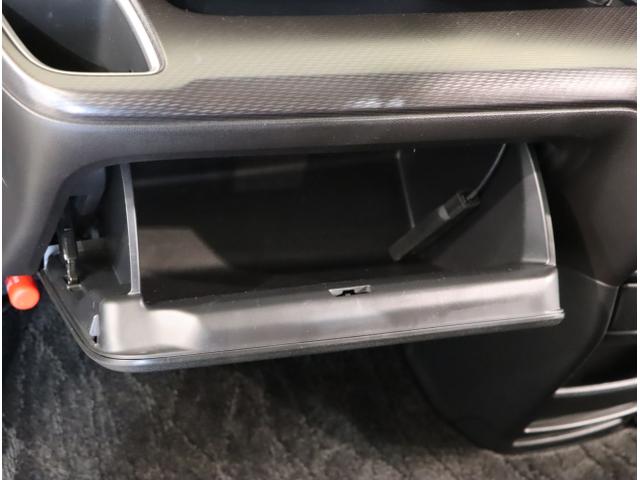 ステップワゴンスパーダ スパーダ・クールスピリットホンダセンシング　サイドエアバック　スマートキ　左右電動スライドドア　バックモニタ　Ｗエアコン　地ＴＶ　ナビ＆ＴＶ　三列シート　ＵＳＢ　助手席エアバッグ　ＡＡＣ　ターボ車（41枚目）