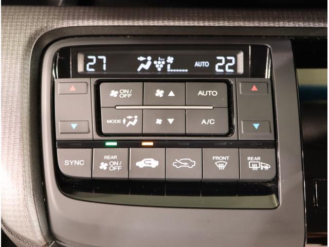 ステップワゴンスパーダ スパーダホンダセンシング　盗難防止　助手席エアバッグ　Ｗパワスラ　地デジ　サイドエアバッグ　ＬＥＤライト　横滑り防止システム　オートエアコン　ＵＳＢ　ナビ＆ＴＶ　三列シート　アイドリングＳ　ＥＴＣ付（33枚目）