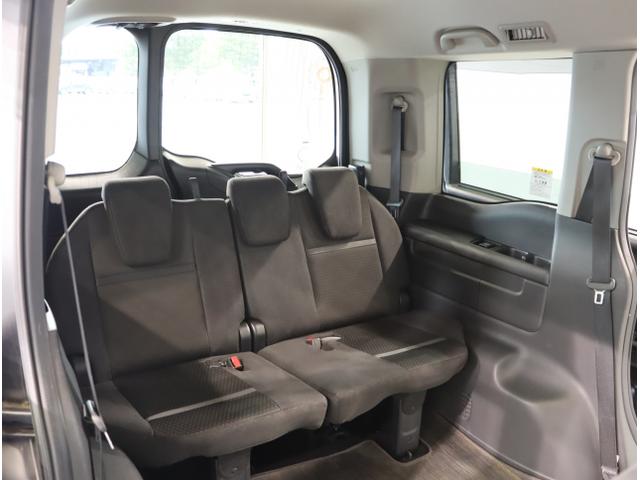 ステップワゴンスパーダ スパーダホンダセンシング　盗難防止　助手席エアバッグ　Ｗパワスラ　地デジ　サイドエアバッグ　ＬＥＤライト　横滑り防止システム　オートエアコン　ＵＳＢ　ナビ＆ＴＶ　三列シート　アイドリングＳ　ＥＴＣ付（46枚目）