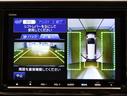 スパーダホンダセンシング　盗難防止　助手席エアバッグ　Ｗパワスラ　地デジ　サイドエアバッグ　ＬＥＤライト　横滑り防止システム　オートエアコン　ＵＳＢ　ナビ＆ＴＶ　三列シート　アイドリングＳ　ＥＴＣ付（27枚目）