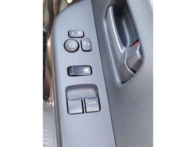 スーパーキャリイ X 4WD AT 衝突被害軽減システム クリアランスソナー レーンアシスト アイドリングストップ 電動格納ミラー オートライト ESC エアコン パワーステアリング パワーウィンドウ(9枚目)