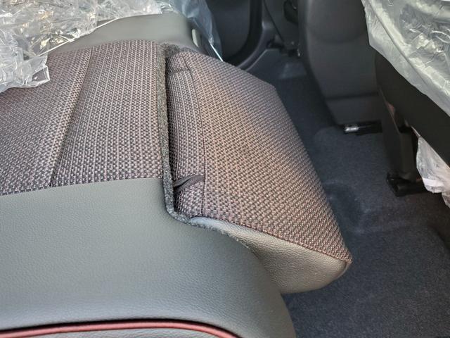 スペーシアカスタム ハイブリッドＸＳターボ　両側電動スライドドア　クリアランスソナー　オートクルーズコントロール　レーンアシスト　衝突被害軽減システム　オートライト　ＬＥＤヘッドランプ　スマートキー　アイドリングストップ　電動格納ミラー（31枚目）