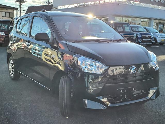 ミライース Ｌ　ＳＡＩＩＩ　クリアランスソナー　衝突被害軽減システム　オートマチックハイビーム　オートライト　キーレスエントリー　アイドリングストップ　ＣＶＴ　盗難防止システム　ＡＢＳ　ＥＳＣ　衝突安全ボディ　エアコン（11枚目）