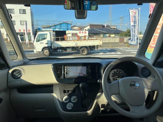 デイズルークス Ｓ　バックカメラ　両側スライドドア　ナビ　ＴＶ　衝突被害軽減システム　スマートキー　アイドリングストップ　電動格納ミラー　ベンチシート　ＣＶＴ　ＡＢＳ　ＥＳＣ　ＣＤ　ＵＳＢ　ミュージックプレイヤー接続可（2枚目）