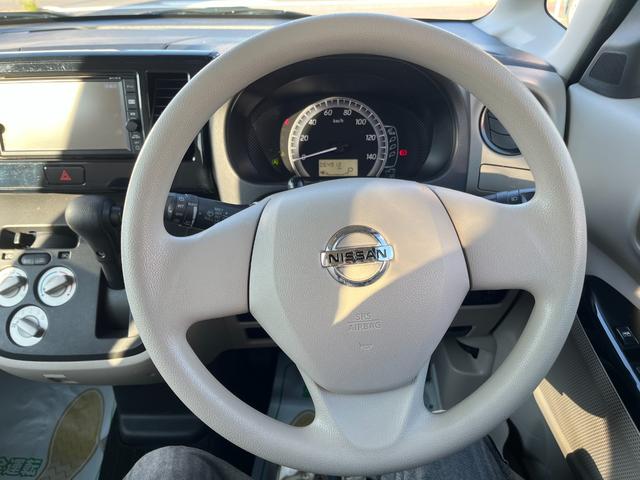 デイズルークス Ｓ　バックカメラ　両側スライドドア　ナビ　ＴＶ　衝突被害軽減システム　スマートキー　アイドリングストップ　電動格納ミラー　ベンチシート　ＣＶＴ　ＡＢＳ　ＥＳＣ　ＣＤ　ＵＳＢ　ミュージックプレイヤー接続可（3枚目）