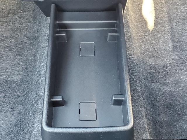 ミライース Ｌ　ＳＡＩＩＩ　４ＷＤ　クリアランスソナー　衝突被害軽減システム　オートマチックハイビーム　キーレスエントリー　アイドリングストップ　ＣＶＴ　盗難防止システム　ＡＢＳ　ＥＳＣ　衝突安全ボディ　エアコン（6枚目）