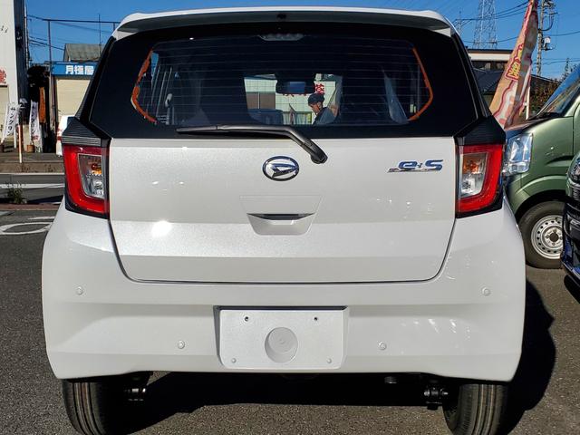 ミライース Ｌ　ＳＡＩＩＩ　４ＷＤ　クリアランスソナー　衝突被害軽減システム　オートマチックハイビーム　キーレスエントリー　アイドリングストップ　ＣＶＴ　盗難防止システム　ＡＢＳ　ＥＳＣ　衝突安全ボディ　エアコン（14枚目）