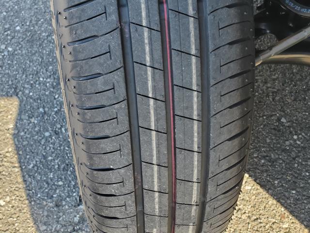 ミライース Ｌ　ＳＡＩＩＩ　４ＷＤ　クリアランスソナー　衝突被害軽減システム　オートマチックハイビーム　キーレスエントリー　アイドリングストップ　ＣＶＴ　盗難防止システム　ＡＢＳ　ＥＳＣ　衝突安全ボディ　エアコン（21枚目）