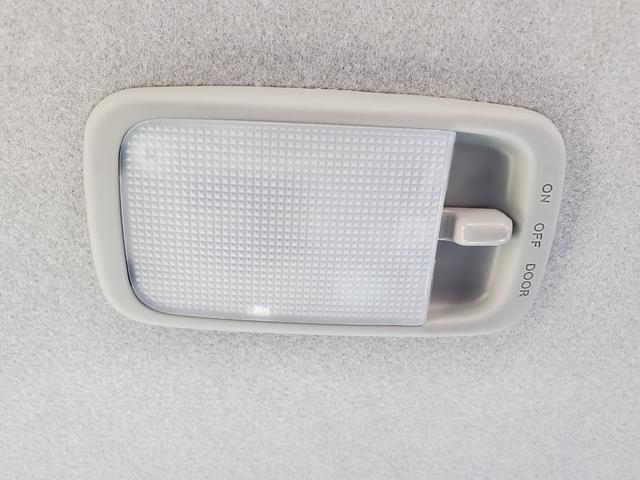 ミライース Ｌ　ＳＡＩＩＩ　４ＷＤ　クリアランスソナー　衝突被害軽減システム　オートマチックハイビーム　キーレスエントリー　アイドリングストップ　ＣＶＴ　盗難防止システム　ＡＢＳ　ＥＳＣ　衝突安全ボディ　エアコン（37枚目）