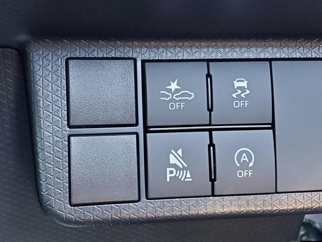 タント カスタムＸ　両側電動スライドドア　クリアランスソナー　衝突被害軽減システム　オートライト　ＬＥＤヘッドランプ　スマートキー　アイドリングストップ　電動格納ミラー　シートヒーター　ベンチシート　ＣＶＴ（10枚目）