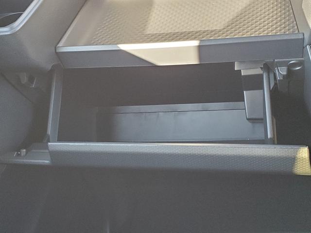 タント カスタムＸ　両側電動スライドドア　クリアランスソナー　衝突被害軽減システム　オートライト　ＬＥＤヘッドランプ　スマートキー　アイドリングストップ　電動格納ミラー　シートヒーター　ベンチシート　ＣＶＴ（40枚目）