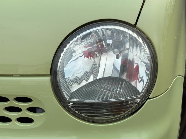 ムーヴラテ Ｌ　キーレスエントリー　電動格納ミラー　ベンチシート　ＡＴ　盗難防止システム　ＣＤ　ＭＤ　衝突安全ボディ　エアコン　パワーステアリング　パワーウィンドウ（23枚目）