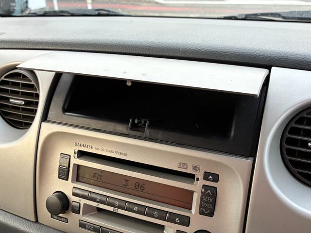 ムーヴラテ Ｌ　キーレスエントリー　電動格納ミラー　ベンチシート　ＡＴ　盗難防止システム　ＣＤ　ＭＤ　衝突安全ボディ　エアコン　パワーステアリング　パワーウィンドウ（26枚目）