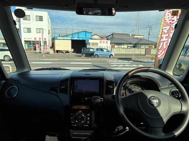 ルークス ハイウェイスター 両側スライド・片側電動 ナビ TV オートライト HID スマートキー 電動格納ミラー ベンチシート CVT 盗難防止システム ABS CD DVD再生 USB ミュージックプレイヤー接続可(2枚目)