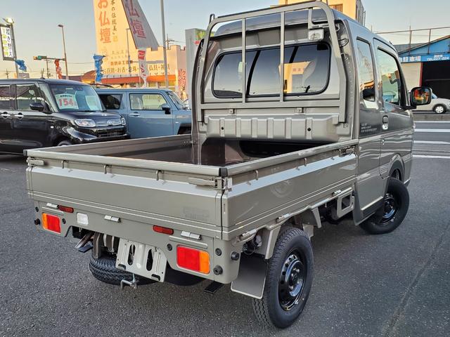 スーパーキャリイ 　４ＷＤ　ＭＴ　衝突被害軽減システム　クリアランスソナー　レーンアシスト　アイドリングストップ　電動格納ミラー　ＥＳＣ　エアコン　パワーウィンドウ（15枚目）