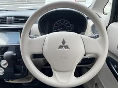 ハンドルの状態が悪いと運転に集中できませんよね。こちらの車、お気軽にお問い合わせください。 3