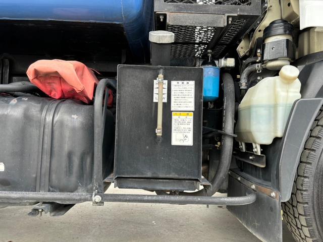 エルフトラック 　２ｔ積　塵芥車　４．２立方　回転式　電動格納ミラー　フォグランプ　パックカメラ（66枚目）