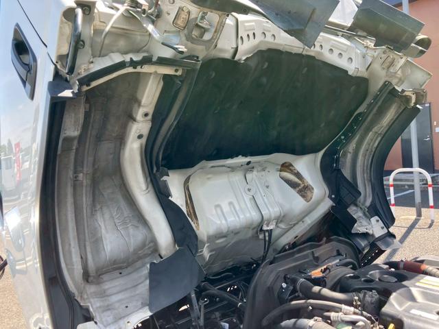 アトラストラック 　２．８５ｔ積　セーフティローダー　超超ロング　ワイド　ＭＴ６　ＥＴＣ　電動格納ミラー　バックカメラ　ストラーダナビＴＶ（35枚目）