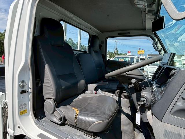エルフトラック 　１．５ｔ積　平ボディ　４ＷＤ　ＭＴ５　４ＷＤ　ＥＴＣ　ドラレコ　バックカメラ　ゴリラナビ（62枚目）