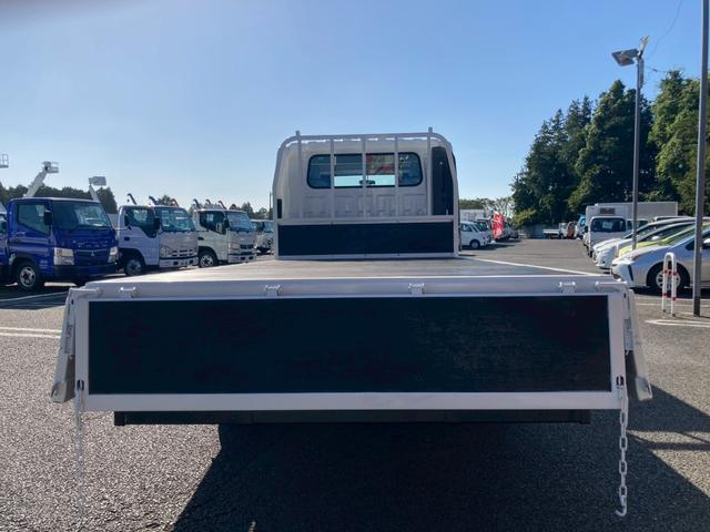 エルフトラック 　２．７５ｔ積・Ｗキャブ・ＡＴ車・ＥＴＣ（14枚目）