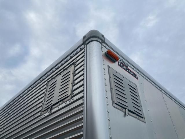 エルフトラック 　２ｔ積・アルミバン・格納式パワーゲート付・ＭＴ６・電格ミラー・バックカメラ・ドラレコ（13枚目）