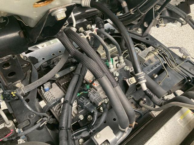 エルフトラック 　２ｔ積・アルミバン・格納式パワーゲート付・ＭＴ６・電格ミラー・バックカメラ・ドラレコ（39枚目）